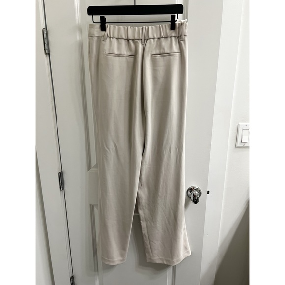 QUINCE Stretch crepe pleated wide leg pants - Picture 3 of 5